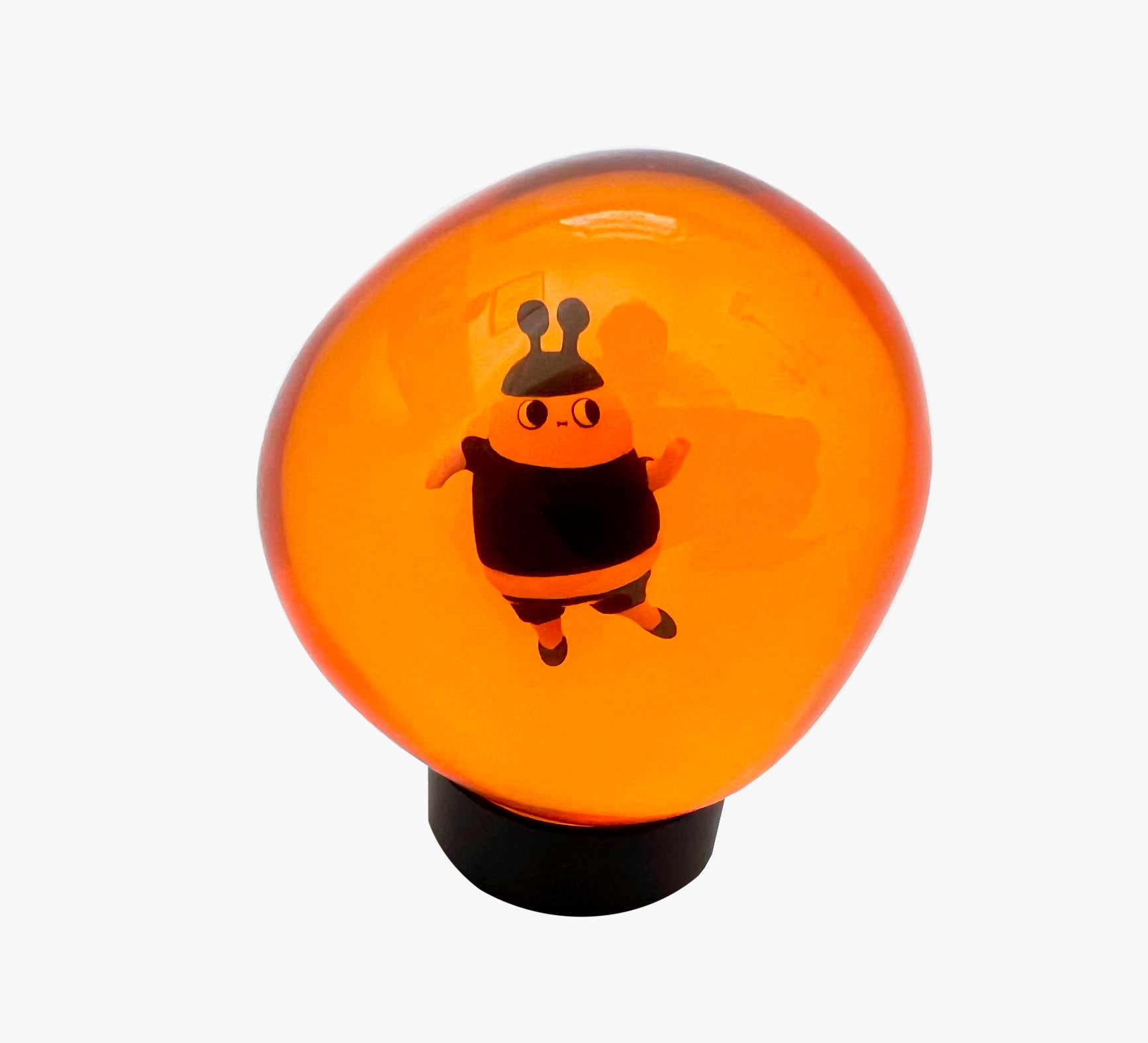 sadsalesman BUGS IN AMBER アートトイ Bug in Amber 4 – Sad Salesman